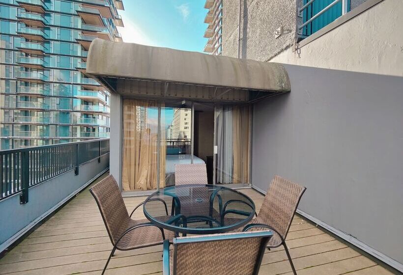 Апартаменты 1 Спальня, Divya Sutra Suites On Robson Downtown Vancouver