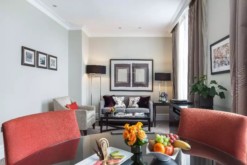 スイート, Taj 51 Buckingham Gate Suites And Residences