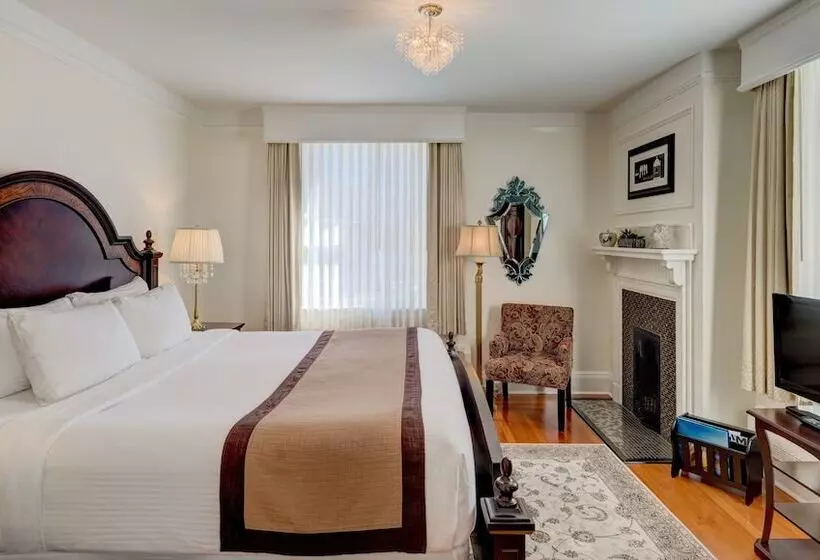 デラックスルーム, The Inn At The Union Club Of British Columbia