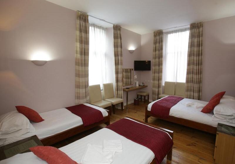 חדר סטנדרט לשלושה, Merchant City Inn