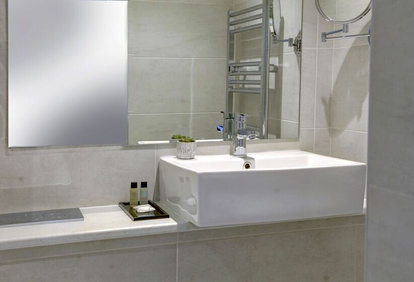 Классический Номер, Trafford Hall Hotel Manchester, Trademark Collection By Wyndham