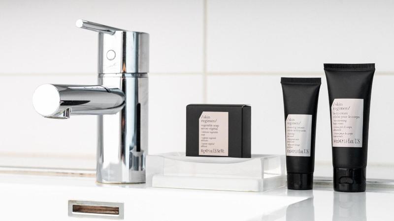 带大床的套房, W Montréal