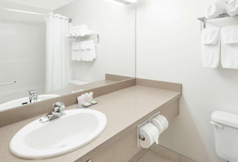 חדר ביזנס, Super 8 By Wyndham High River Ab