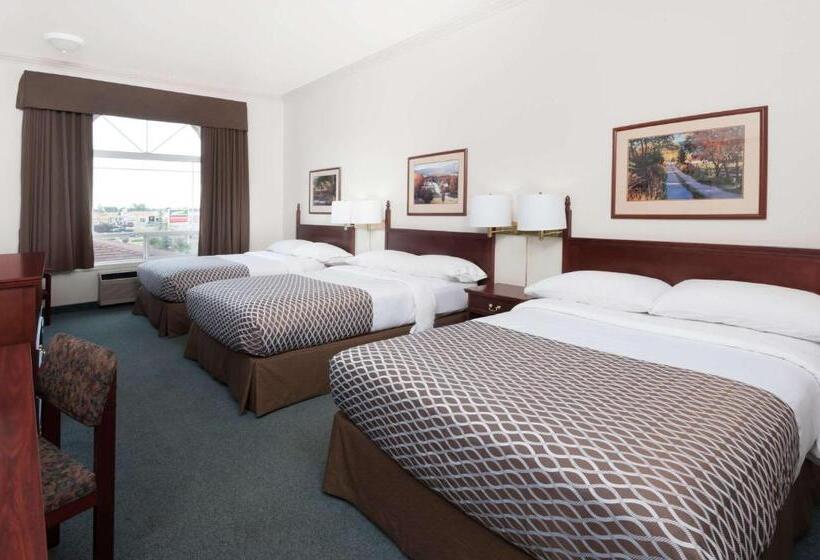 סוויטה דלוקס, Super 8 By Wyndham High River Ab