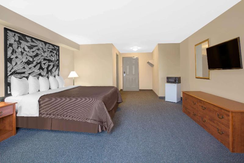 جناح سرير كينج, Super 8 By Wyndham Sault Ste Marie On