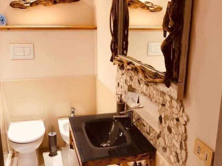 اتاق خانوادگی, B&b Le Quattro Stagioni