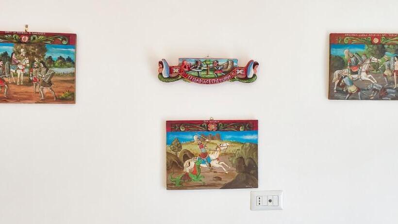 اتاق استاندارد, Hippocampus B&b