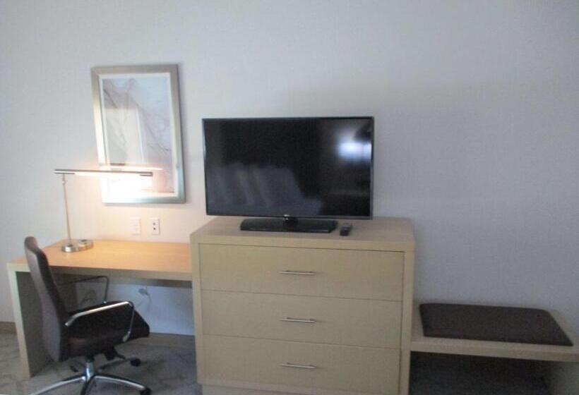 جناح, Best Western Plus Chickasha Inn