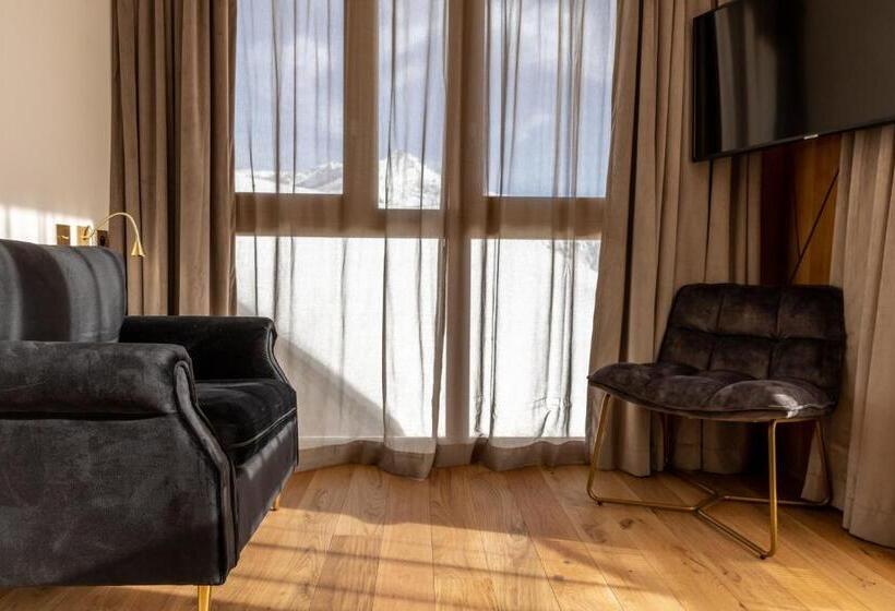 Люкс Повышенной Комфортности, Hôtel Le Diamond Rock