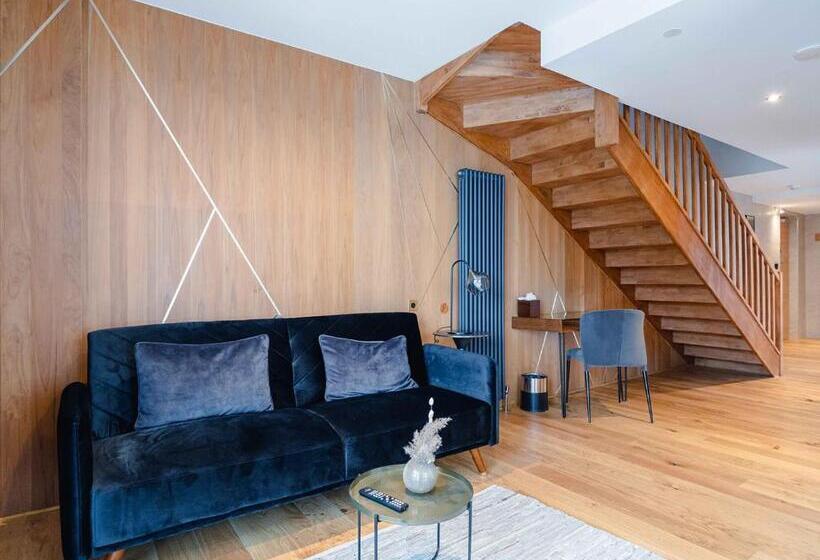 Люкс Повышенной Комфортности, Hôtel Le Diamond Rock