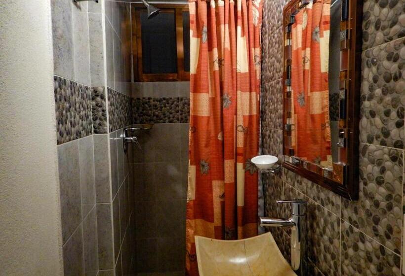 Klassiskt Fyrbäddsrum, Hospedaje Ensueño