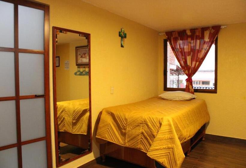 Klassiskt Fyrbäddsrum, Hospedaje Ensueño