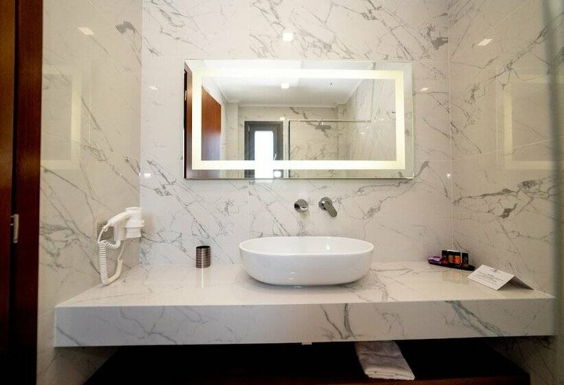 ویلای 2 خوابه با چشمانداز دریا, Terra Olivia Luxury Villas And Suites