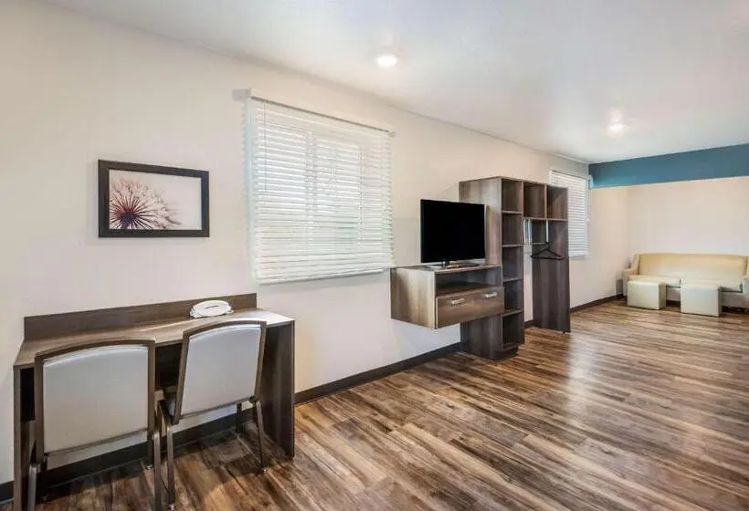 Standard-invahuone, Woodspring Suites Bradenton