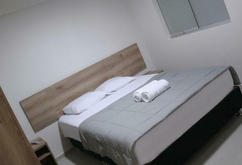 اتاق استاندارد, Kusnaya