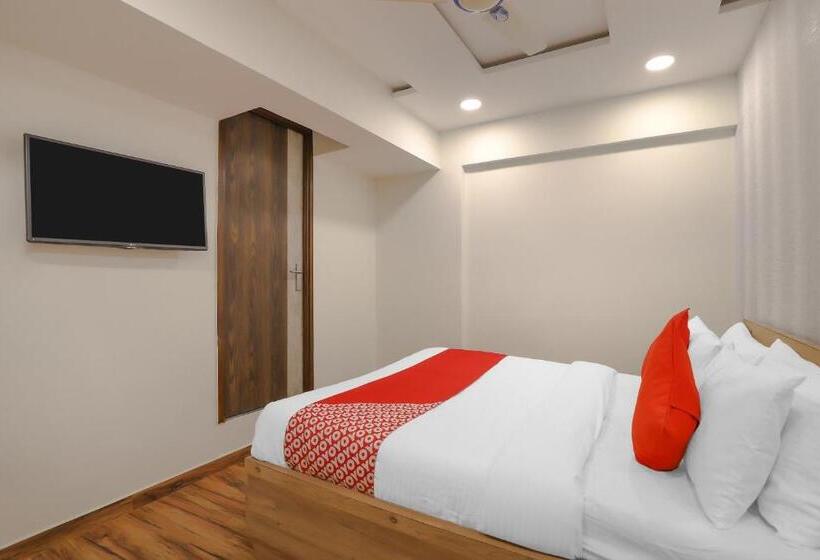 스탠다드 룸, Oyo 75323  Signature