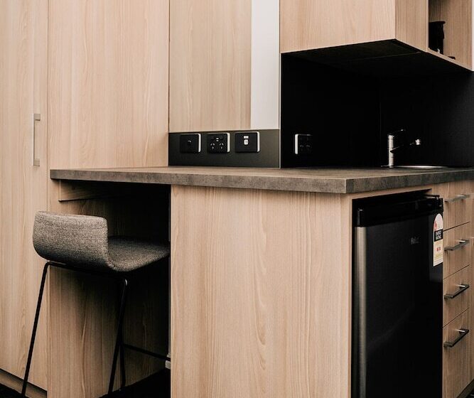 クイーンサイズベッドのスタンダードルーム, Toms Court