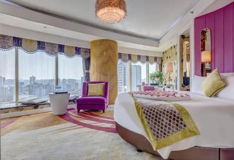 スタンダードルーム, Days Hotel & Suites China Town   Metro Line 2 & Line 6   Nearby Orange Island  Wuyi Square Changsha