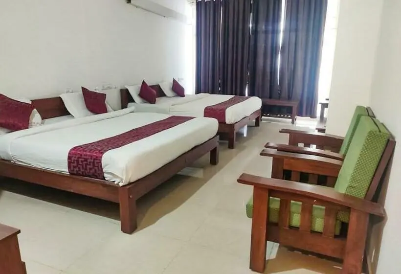 اتاق خانوادگی, Fabhotel Raj Residency Madikeri
