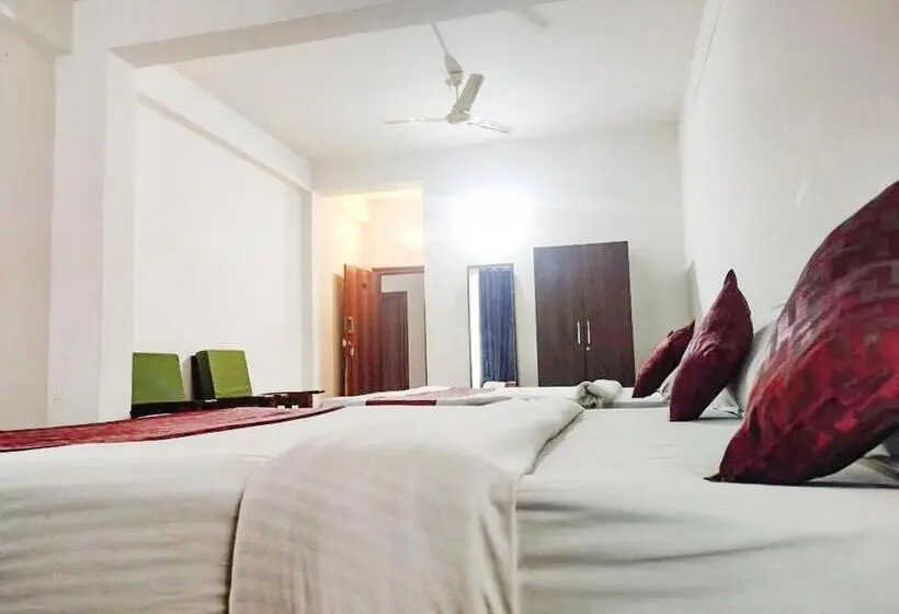 اتاق خانوادگی, Fabhotel Raj Residency Madikeri