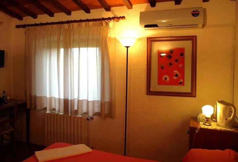 اتاق اکونومی, Agriturismo Podere 3 Querce