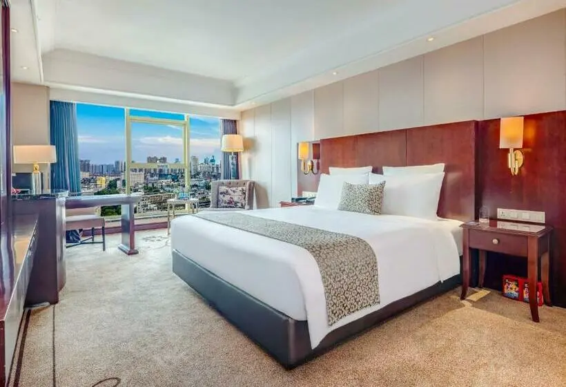 スーペリアールーム, Days Hotel & Suites China Town   Metro Line 2 & Line 6   Nearby Orange Island  Wuyi Square Changsha