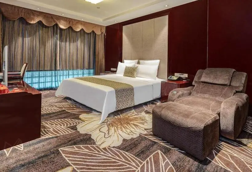 プレジデントスイートルーム, Days Hotel & Suites China Town   Metro Line 2 & Line 6   Nearby Orange Island  Wuyi Square Changsha