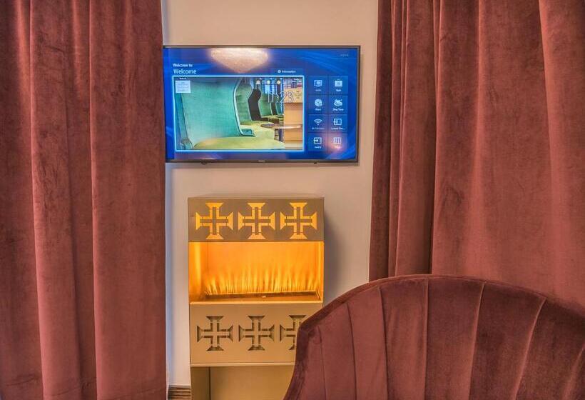 Люкс Повышенной Комфортности, República Boutique