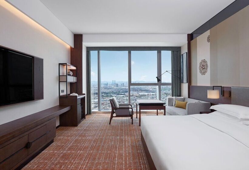 Номер Клуб, Sheraton Kunming