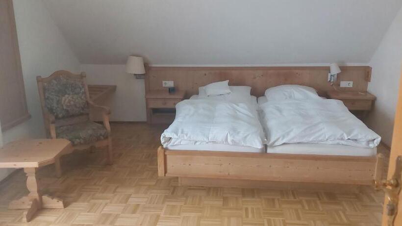 Номер Стандарт, Pension Am Engelsberg