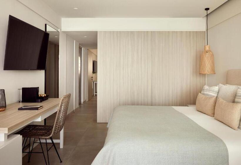 جناح مطلّ علي البحر, Mare Paphos