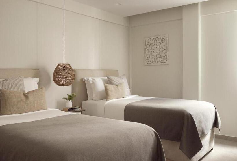 جناح ذو إطلالة جانبية على البحر, Mare Paphos