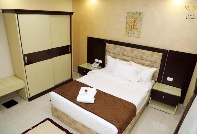 سوییت جونیور, Jewel Dokki