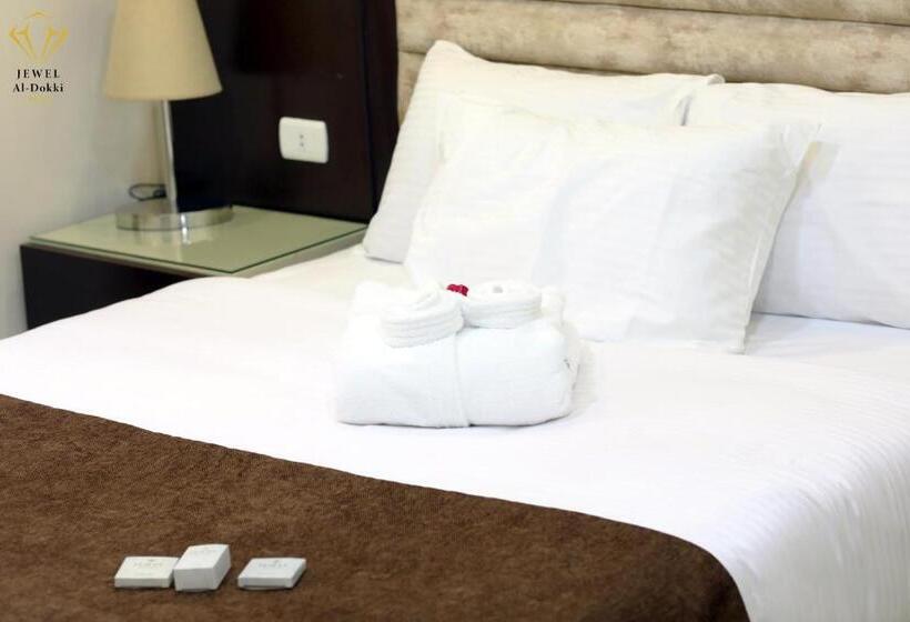 سوییت جونیور, Jewel Dokki