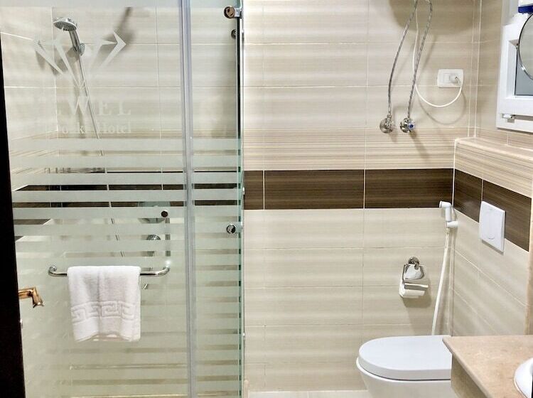 سوییت لوکس, Jewel Dokki