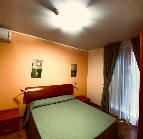 اتاق استاندارد, L'aurora