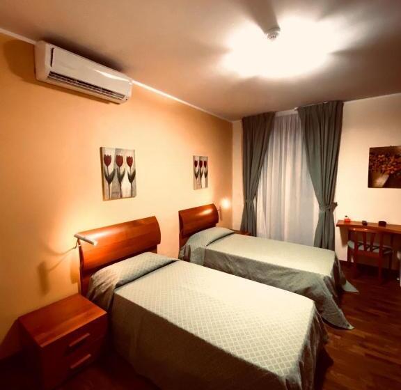 اتاق استاندارد, L'aurora