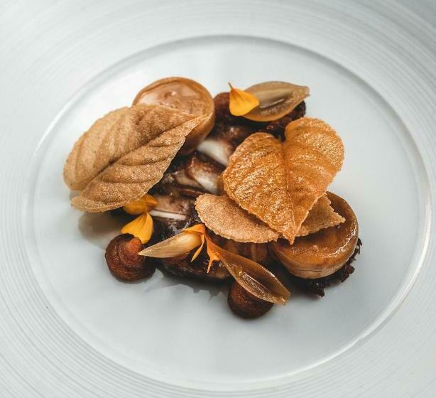 Номер Deluxe Кровать Кинг, Room42   Suites & Apartments