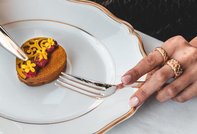 Апартаменты 3 Спальни, Room42   Suites & Apartments