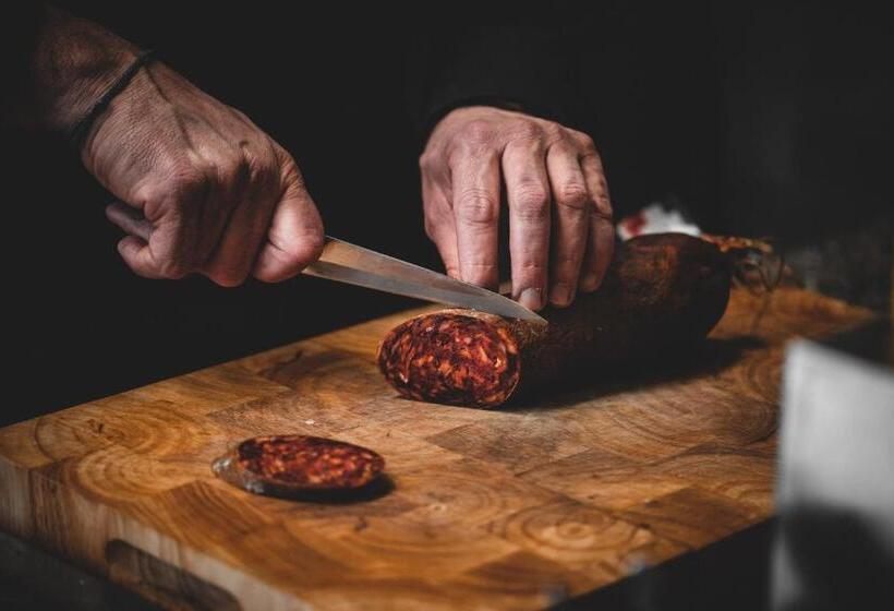 Апартаменты 2 Спальни, Room42   Suites & Apartments