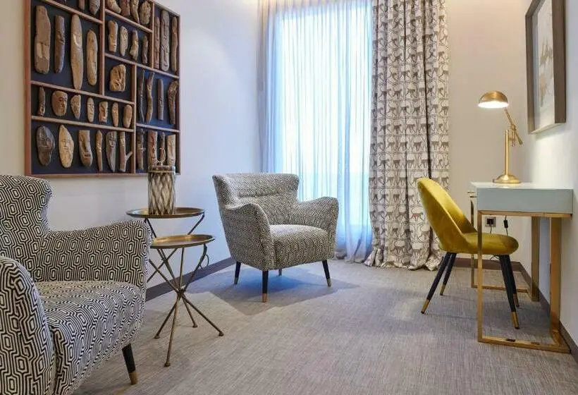 Quarto Deluxe, Ansares
