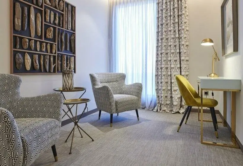 Quarto Deluxe, Ansares