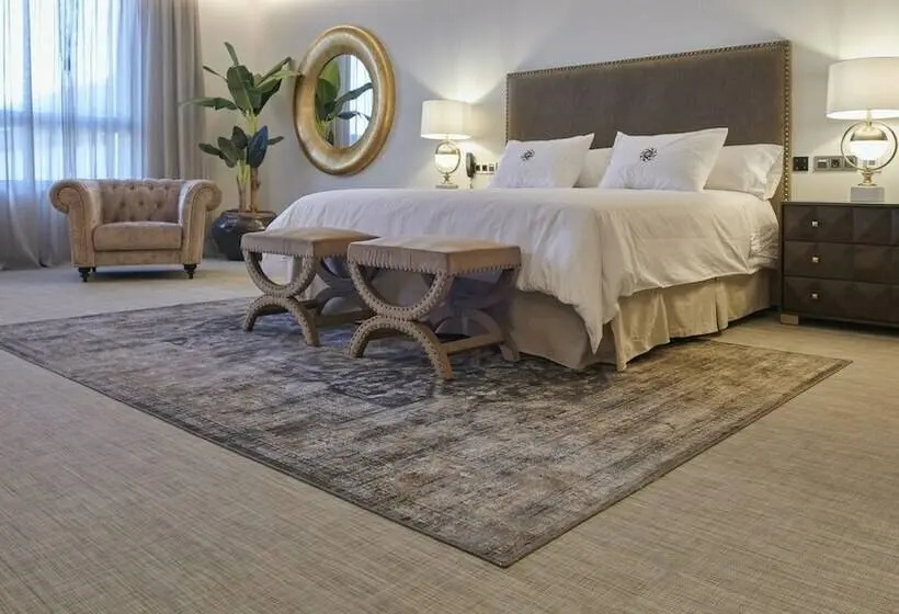 Quarto Deluxe, Ansares