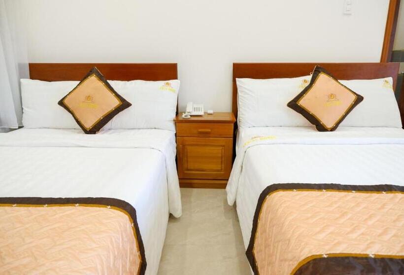 اتاق استاندارد, Jen