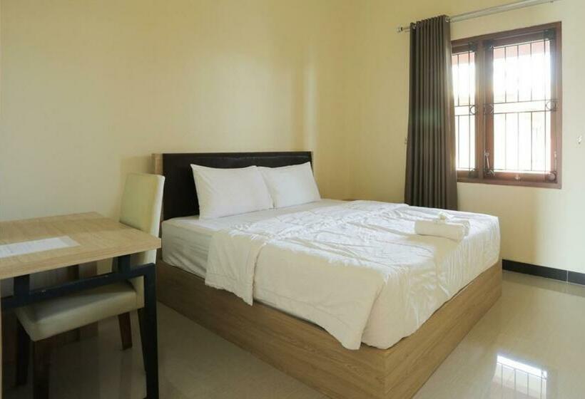 디럭스 룸, Idr Green Guest House Syariah Mitra Reddoorz