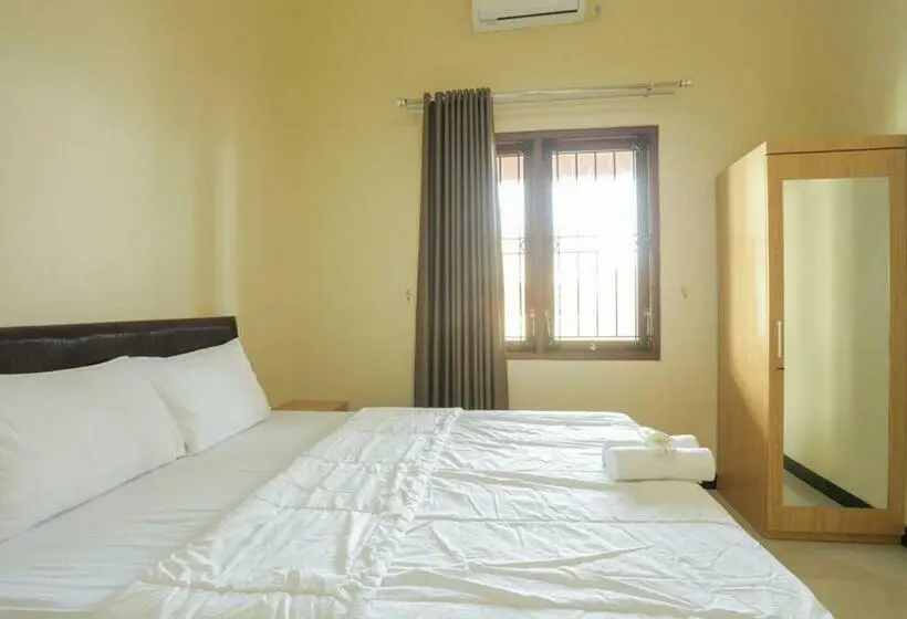 デラックスルーム, Idr Green Guest House Syariah Mitra Reddoorz