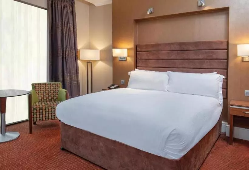 クラシックルーム, Crewe Hall Hotel & Spa   Cheshire