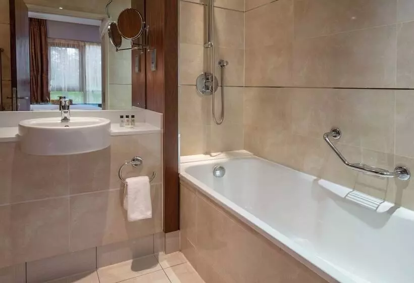 クラシックルーム, Crewe Hall Hotel & Spa   Cheshire