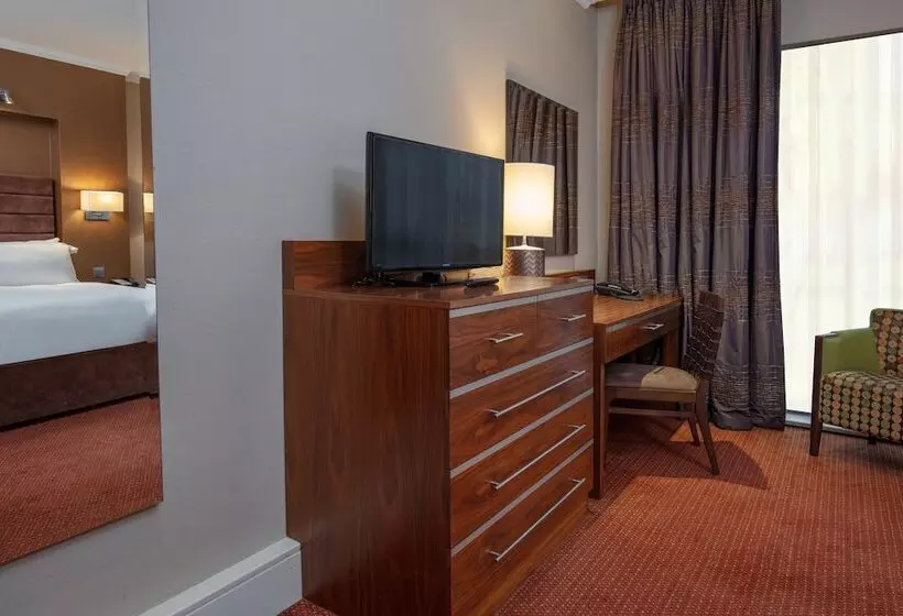 クラシックルーム, Crewe Hall Hotel & Spa   Cheshire