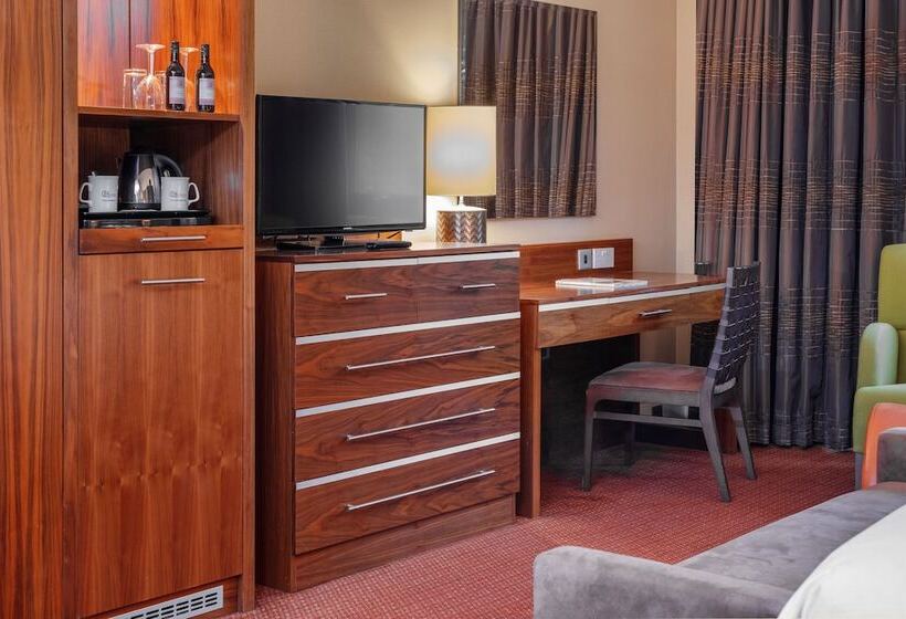 غرفة سوبيريور سرير كينج, Crewe Hall Hotel & Spa   Cheshire